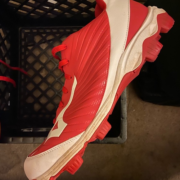 Mizuno Men's 9-Spike AdvancedFranchise 9 cleats - Picture 2 of 4